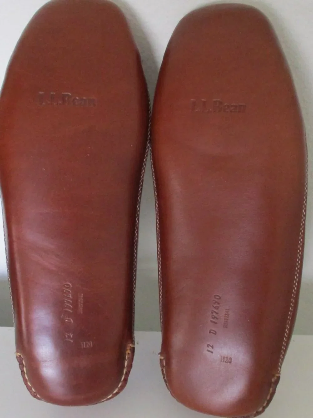 L.L. Bean Mens Cognac Leather Moccasin Slipper NWOB - Size 12M